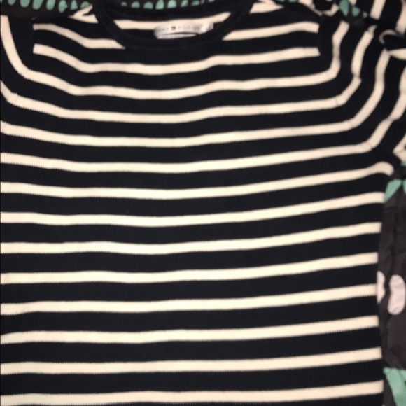 Clothes - Picture 5 of 5